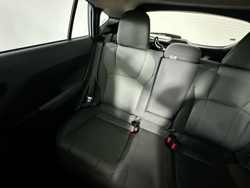 Used 2024 Subaru Crosstrek 2.0i Premium AWD/4WD image 12