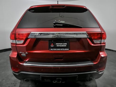 Used 2011 Jeep Grand Cherokee Overland image 9