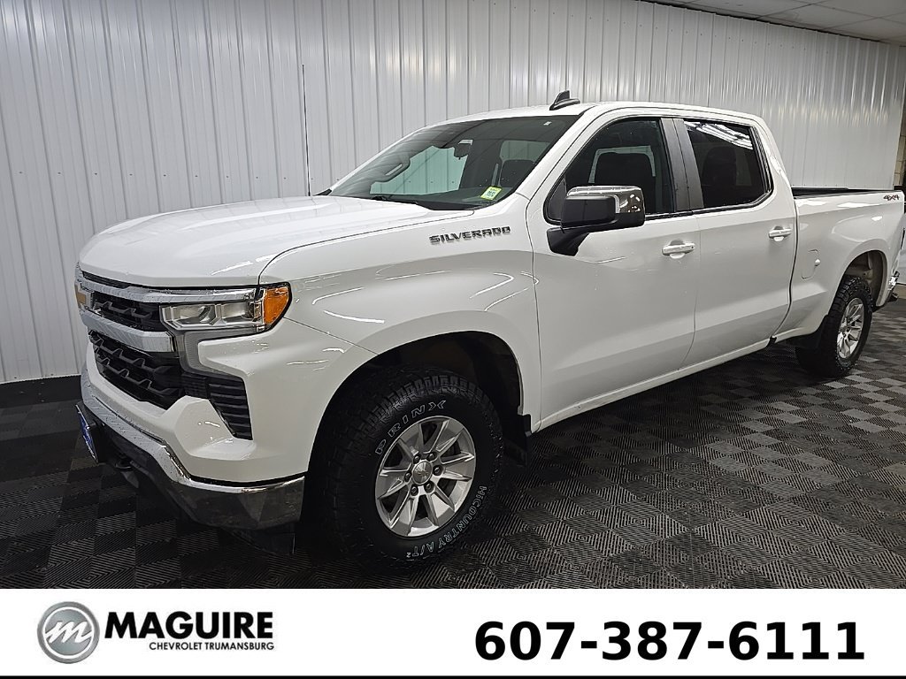 Used 2024 Chevrolet Silverado 1500 LT AWD/4WD image 8