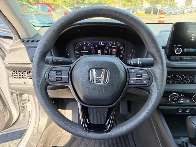 Used 2025 Honda Accord LX image 23