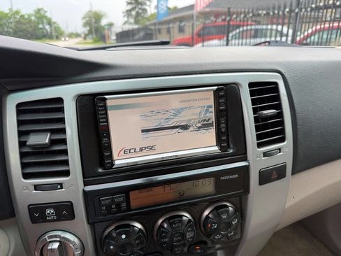 Used 2003 Toyota 4Runner Limited image 29