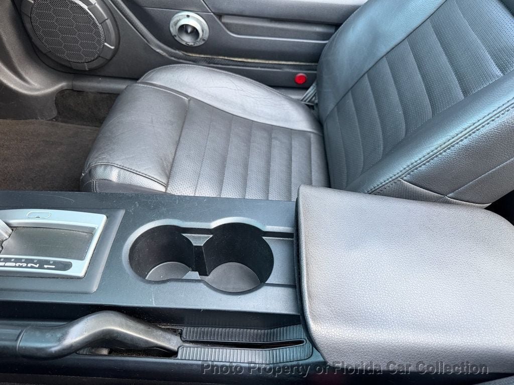 Used 2006 Ford Mustang GT Premium RWD image 46