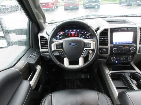 Used 2020 Ford F250 Lariat w/ Chrome Package AWD/4WD image 19