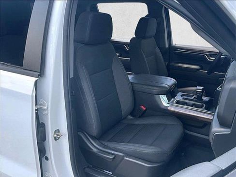 Used 2023 Chevrolet Silverado 1500 RST RWD image 8