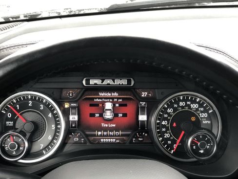 Used 2022 RAM 1500 Laramie image 16