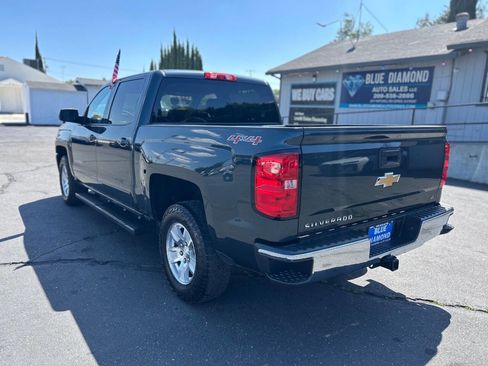 Used 2017 Chevrolet Silverado 1500 LT w/ All Star Edition AWD/4WD image 4