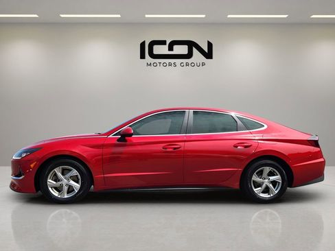 Used 2021 Hyundai Sonata SE FWD image 2