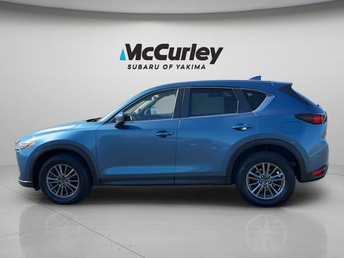 Used 2017 MAZDA CX-5 Touring image 2