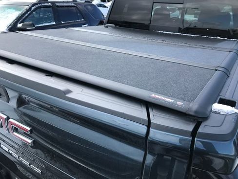 Certified 2020 GMC Sierra 1500 AT4 w/ AT4 Premium Package image 6