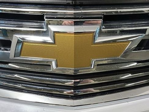 Used 2016 Chevrolet Tahoe LTZ AWD/4WD image 9