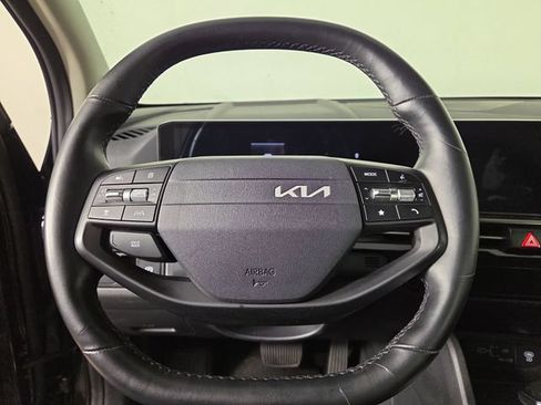 Certified 2026 Kia Sportage LX FWD image 20