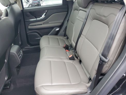 New 2026 Lincoln Corsair Premiere image 28