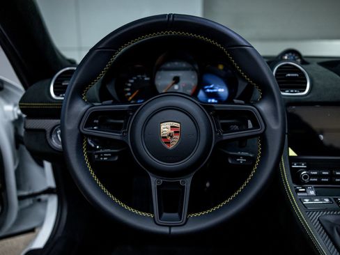 Certified 2025 Porsche 718 Boxster Spyder RS RWD image 6
