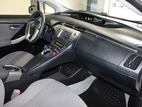 Used 2013 Toyota Prius Two FWD image 24