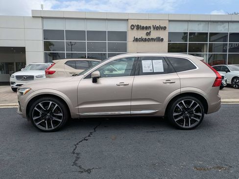 Used 2023 Volvo XC60 B5 Ultimate AWD/4WD image 3