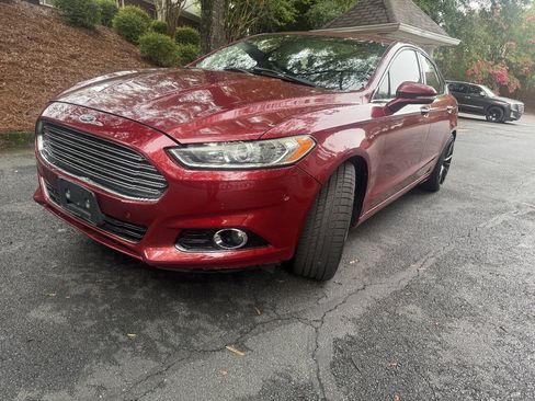Used 2015 Ford Fusion Titanium FWD image 2