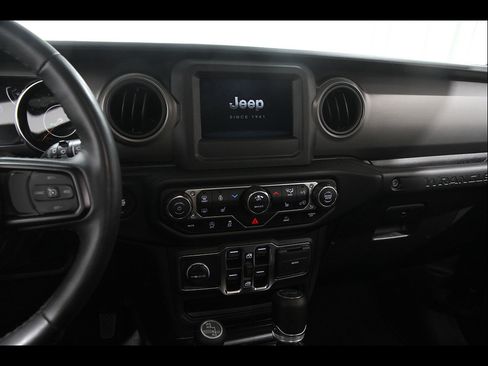 Used 2022 Jeep Wrangler Unlimited Sport AWD/4WD image 9