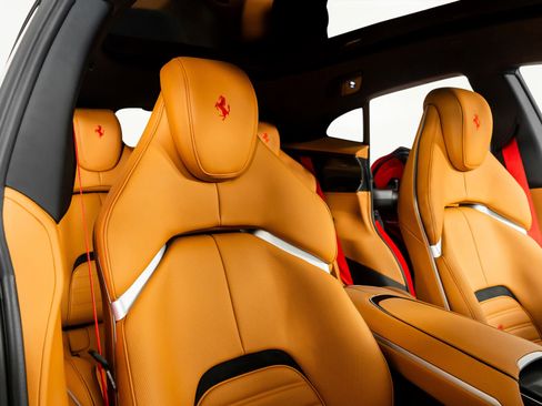 Used 2026 Ferrari Purosangue image 35