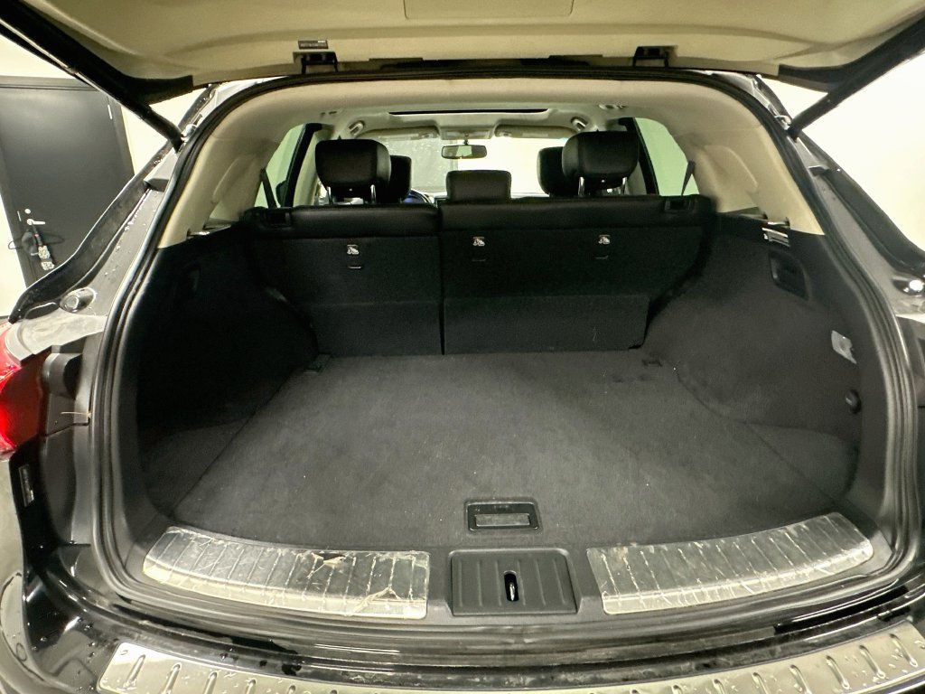 Used 2016 INFINITI QX70 2WD w/ Premium Package image 27