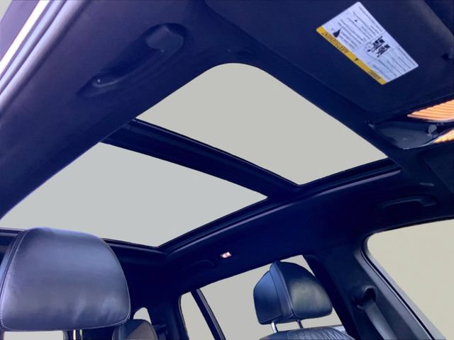 Used 2019 BMW X7 xDrive50i w/ M Sport Package AWD/4WD image 28