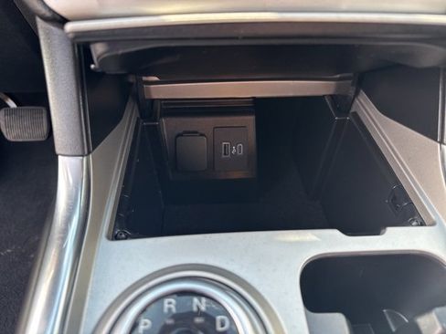 Used 2024 Ford Explorer XLT w/ Equipment Group 202A image 14