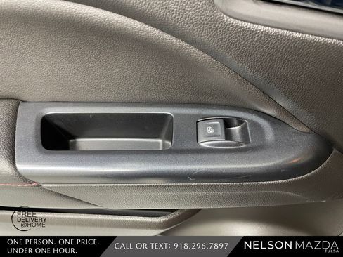 Used 2017 GMC Canyon SLE w/ All Terrain Package image 35