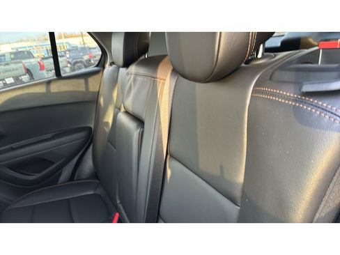 Used 2018 Chevrolet Trax Premier image 10