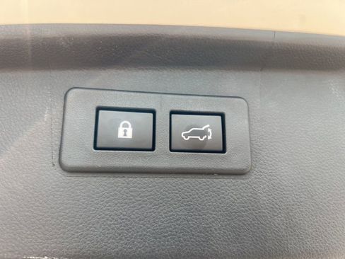 Used 2022 Subaru Outback Limited w/ Popular Package #2 image 16