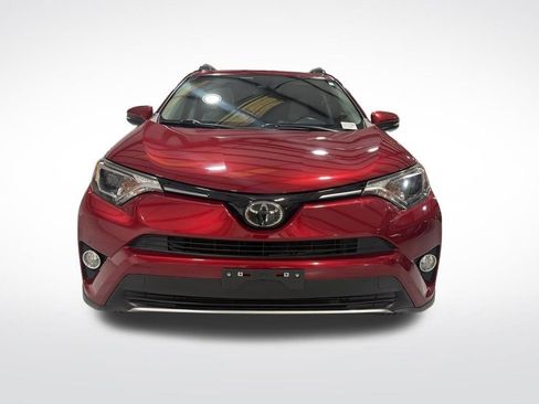 Used 2018 Toyota RAV4 XLE w/ Plus Extra Value Package image 2