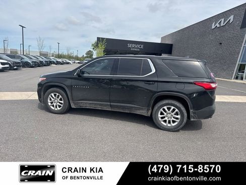 Used 2019 Chevrolet Traverse LS image 21