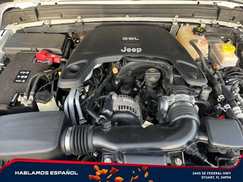 Used 2020 Jeep Wrangler Unlimited Rubicon AWD/4WD image 29