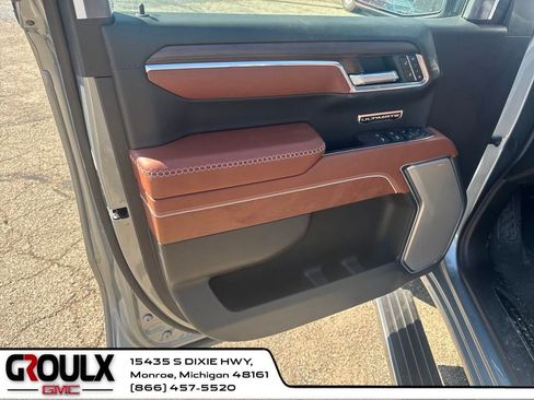 New 2026 GMC Sierra 1500 Denali Ultimate AWD/4WD image 10