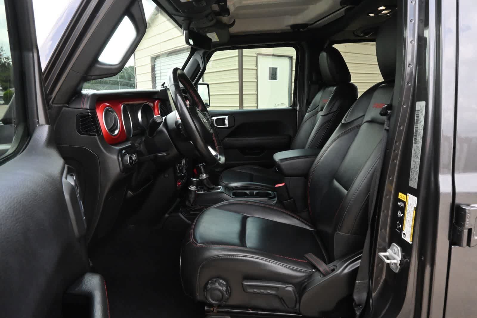 Used 2020 Jeep Wrangler Unlimited Rubicon AWD/4WD image 17
