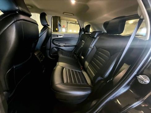 Used 2023 Ford Edge SEL image 21