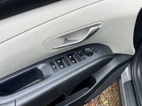 Used 2025 Hyundai Tucson SEL FWD image 20