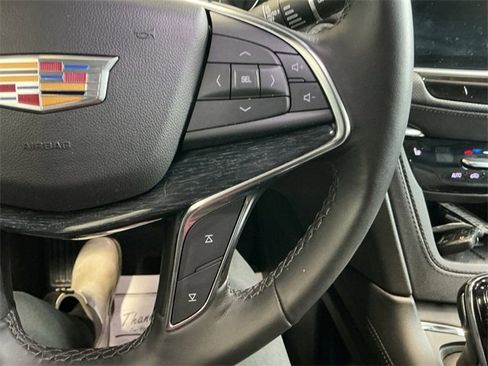 Certified 2023 Cadillac XT5 Premium Luxury w/ LPO, Floor Liner Package image 21