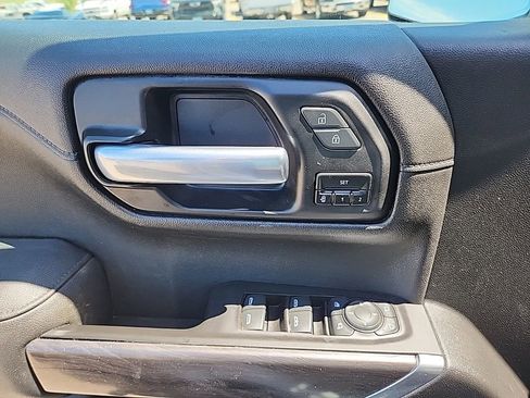 Used 2021 Chevrolet Silverado 1500 LTZ w/ LTZ Premium Package AWD/4WD image 42