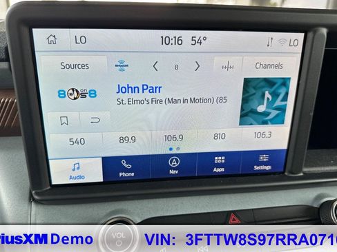 Used 2024 Ford Maverick Lariat w/ FX4 Off-Road Package image 30