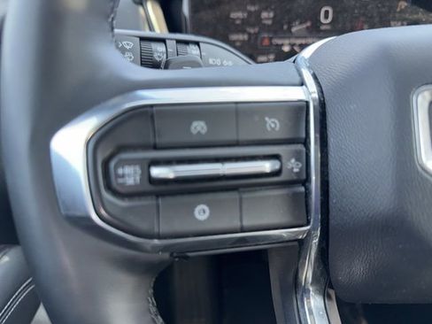 Used 2025 GMC Terrain Elevation image 34