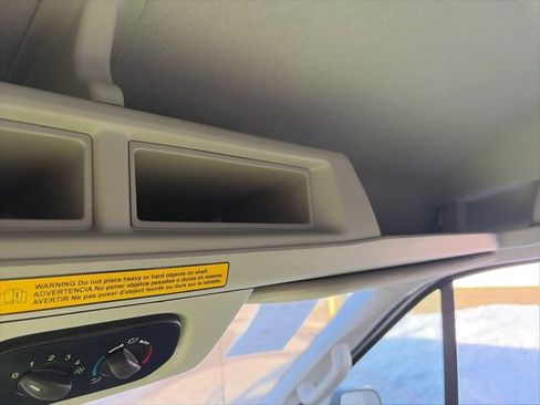 Used 2019 Ford Transit 350 XL image 16