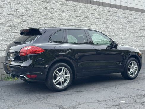 Used 2014 Porsche Cayenne S AWD/4WD image 16