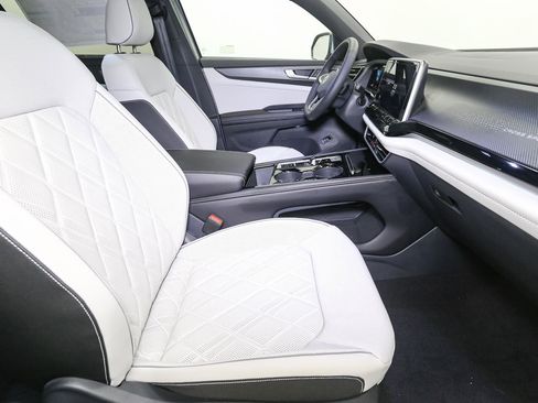 New 2026 Volkswagen Atlas Cross Sport SEL Premium R-Line AWD/4WD image 15