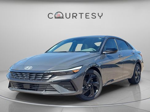 New 2026 Hyundai Elantra SEL Sport image 1