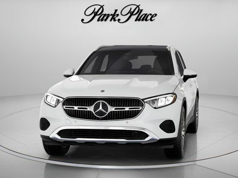 Used 2026 Mercedes-Benz GLC 300 image 38