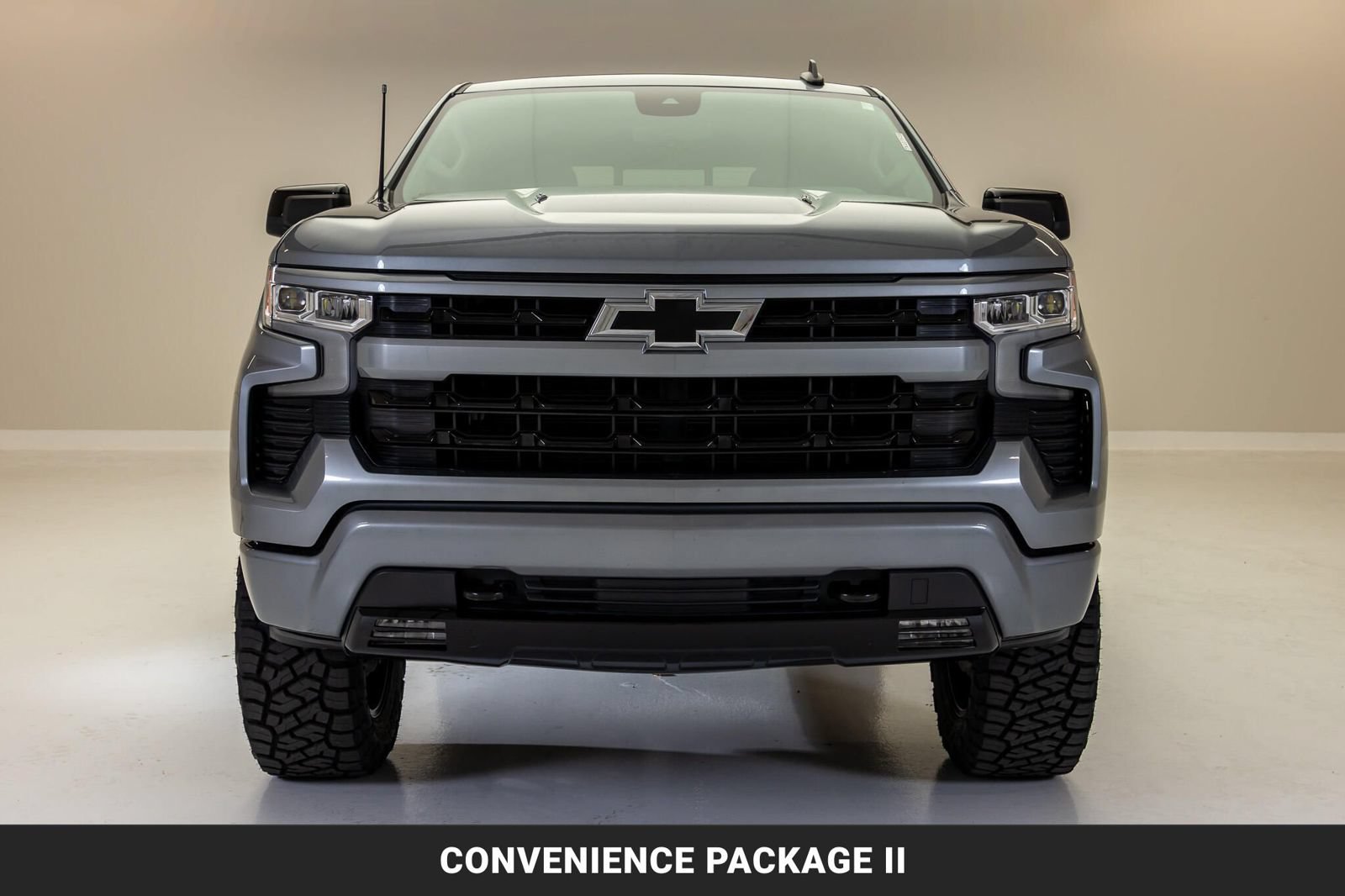 Used 2024 Chevrolet Silverado 1500 RST w/ Convenience Package II AWD/4WD image 4