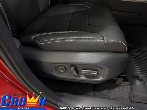New 2026 Toyota Tundra Limited AWD/4WD image 37