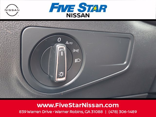 Used 2024 Volkswagen Tiguan SE R-Line FWD image 29