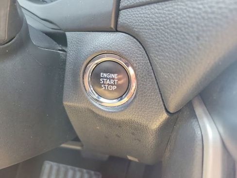 Used 2024 Toyota RAV4 XLE FWD image 28