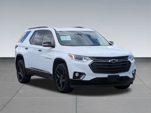 Used 2018 Chevrolet Traverse Premier w/ Redline Edition AWD/4WD image 7