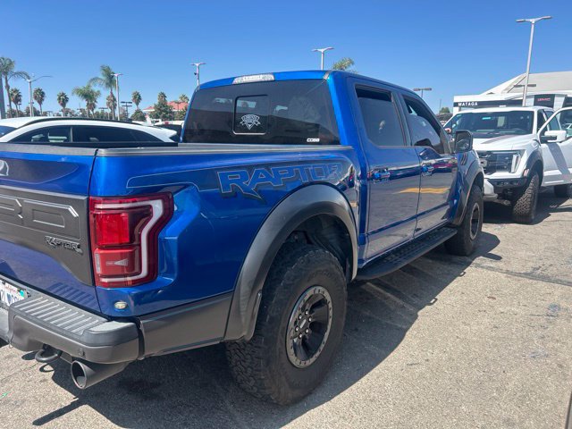 Used 2017 Ford F150 Raptor w/ Equipment Group 802A Luxury AWD/4WD image 4